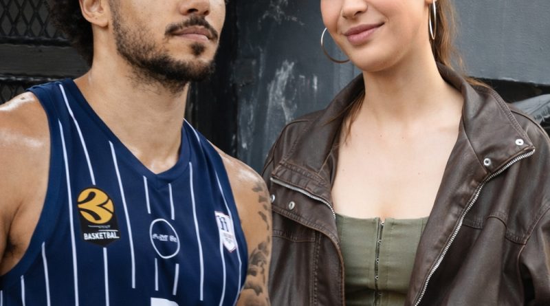 Gülümseme, samimiyet, aşk iddiaları ve bir açıklama