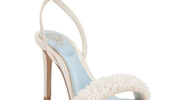 Romantik detaylar, şıklık ve mutluluk anı yakalanıyor