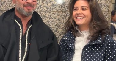 Gülüşler, heyecan dorukta, yaz düğünü mü geliyor?