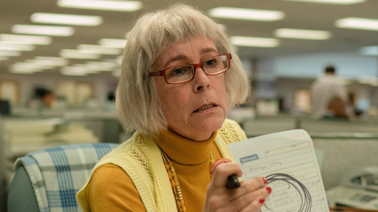 Çoklu evrenler, kimlik arayışı, karmaşık anlatı