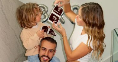 Mutluluk pozu, yeni bir başlangıç, aile büyüyor!