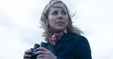 Geçmişten gelenler, geleceği kurtarmaya çalışıyor