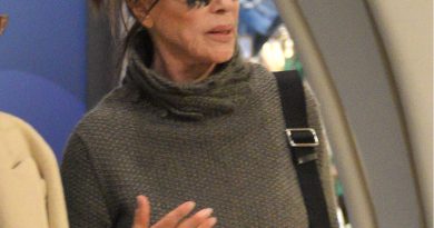 Etiler'de alışveriş seansı, telefon telaşı yakalandı