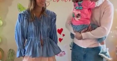 Minik bir sevinç, iki kalbi birden ısıttı!