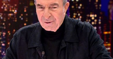 Usta oyuncu hastanede, dualar geçerli olsun