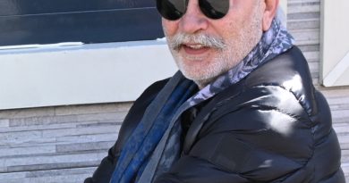 Sanatçı seslendi, sektör konuştu, kadınların yeri tartışılıyor