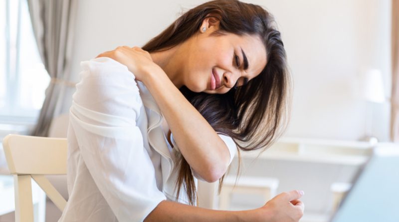 Doğru duruşla çalışın, omurganızı koruyun, hareketi unutmayın!