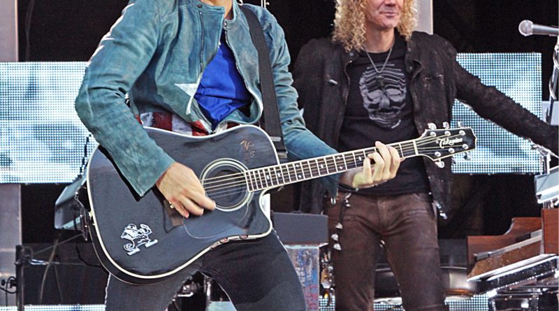 Rock efsanesi sinemaya geliyor, heyecan dorukta!