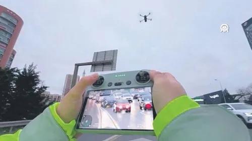 Sır saklama, para, aile ve sosyal medyanın kesişimi