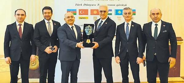 Kültür buluşması, sanatla gönüller birleşti, gurur anı yakalandı