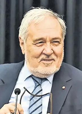 Bakır kazan, petrolle ısınıyor, çocukluk kokusu