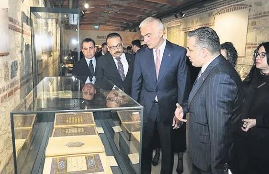 Lüksün ardındaki atık, İznik çinileri evine dönüyor