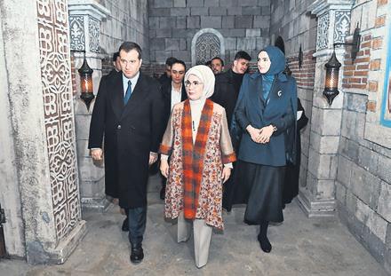 Set sıcaklığı, sohbet muhabbet, lezzetli ikramlar!