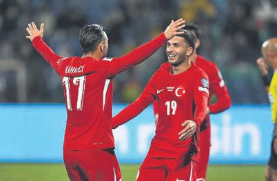 Akıllı tasmalarla sürüler yönetiliyor, maliyetler azalıyor