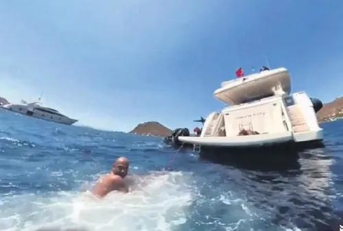 Sağlık mücadelesini geride bıraktı, İstanbul'a döndü!