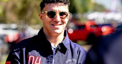 Avustralya'da Red Bull sürücüsü tutarlılıkla mücadele ediyor