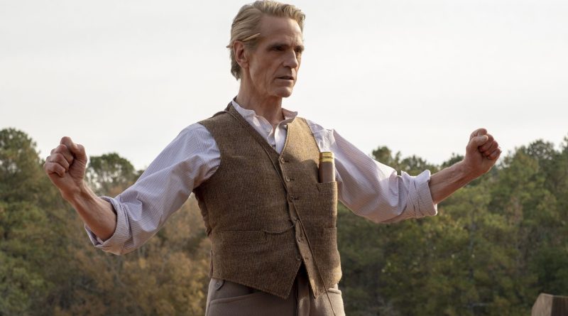 Alternatif tarih, süper kahramanlar ve derin anlam katmanları