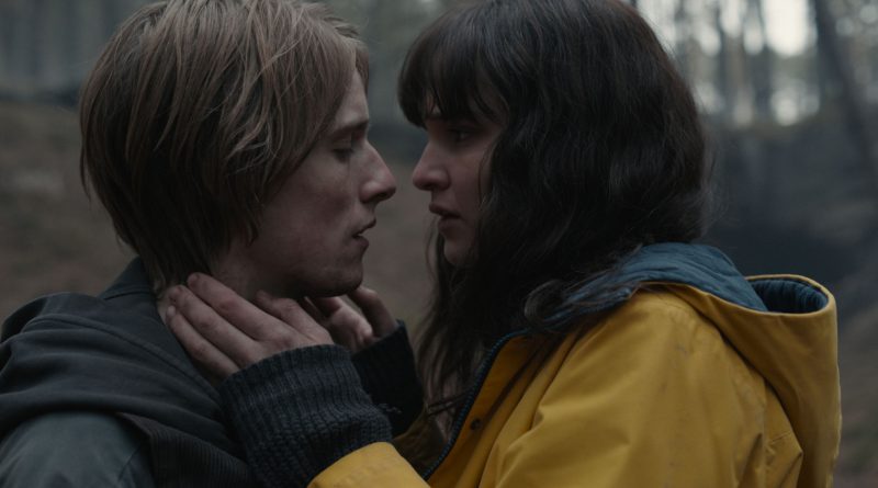 Karanlık atmosfer geri dönüyor, yeni bir gerilim başlıyor