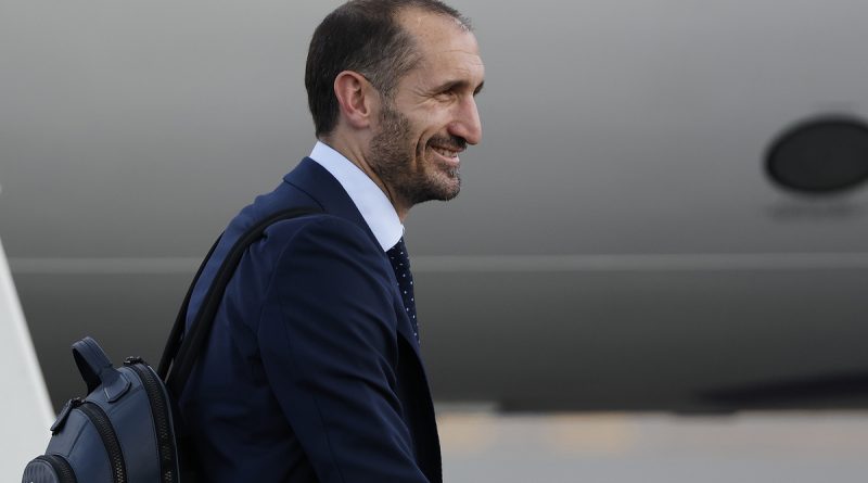 İki devin rekabeti, Avrupa hayalleriyle iç içe