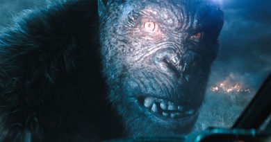 Titanlar yükseliyor, efsaneler canlanıyor, gizem derinleşiyor