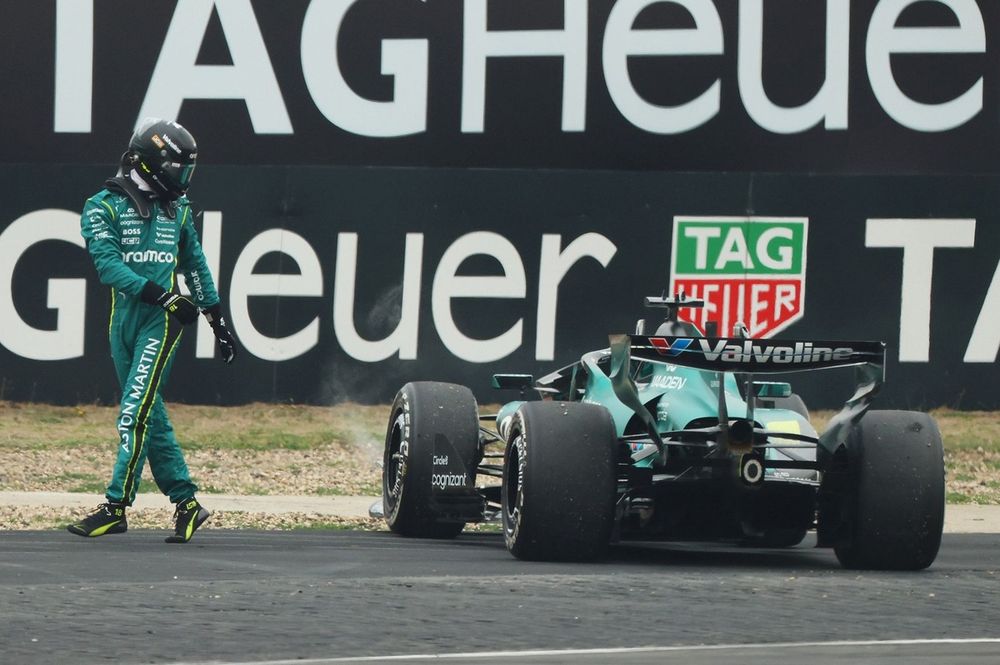 Yeniden yapılanma sancıları, pistte umut ışığı arayışı