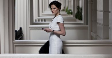 Zekâ, gizem ve stilin buluştuğu ekran macerası