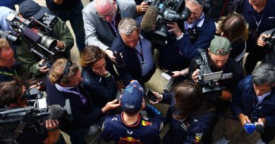 Hız, heyecan ve sürücülerin sesleri yükseliyor