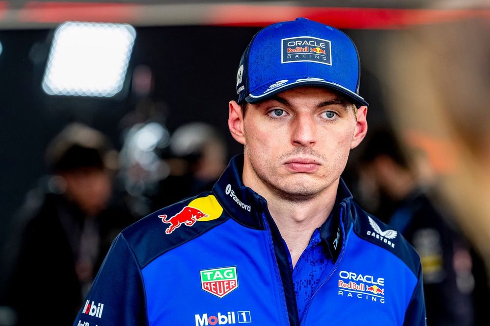 Sıcak anlar! Verstappen gazeteciyi toplantıdan uzaklaştırdı