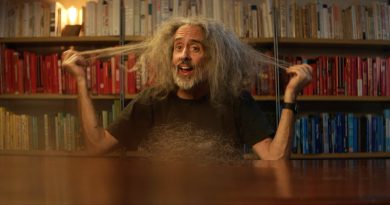 Hayatla ölüm arasında sıra dışı bir komedi hikayesi