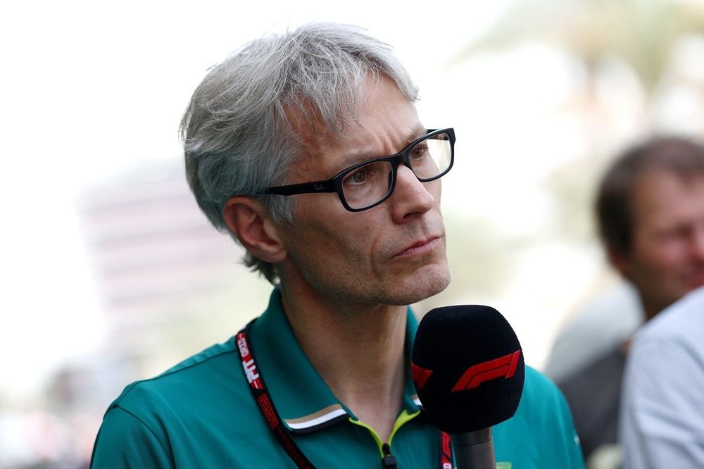 Gizemli bakışlar, sessizlik konuşuyor, Şanghay'da gerilim tırmanıyor