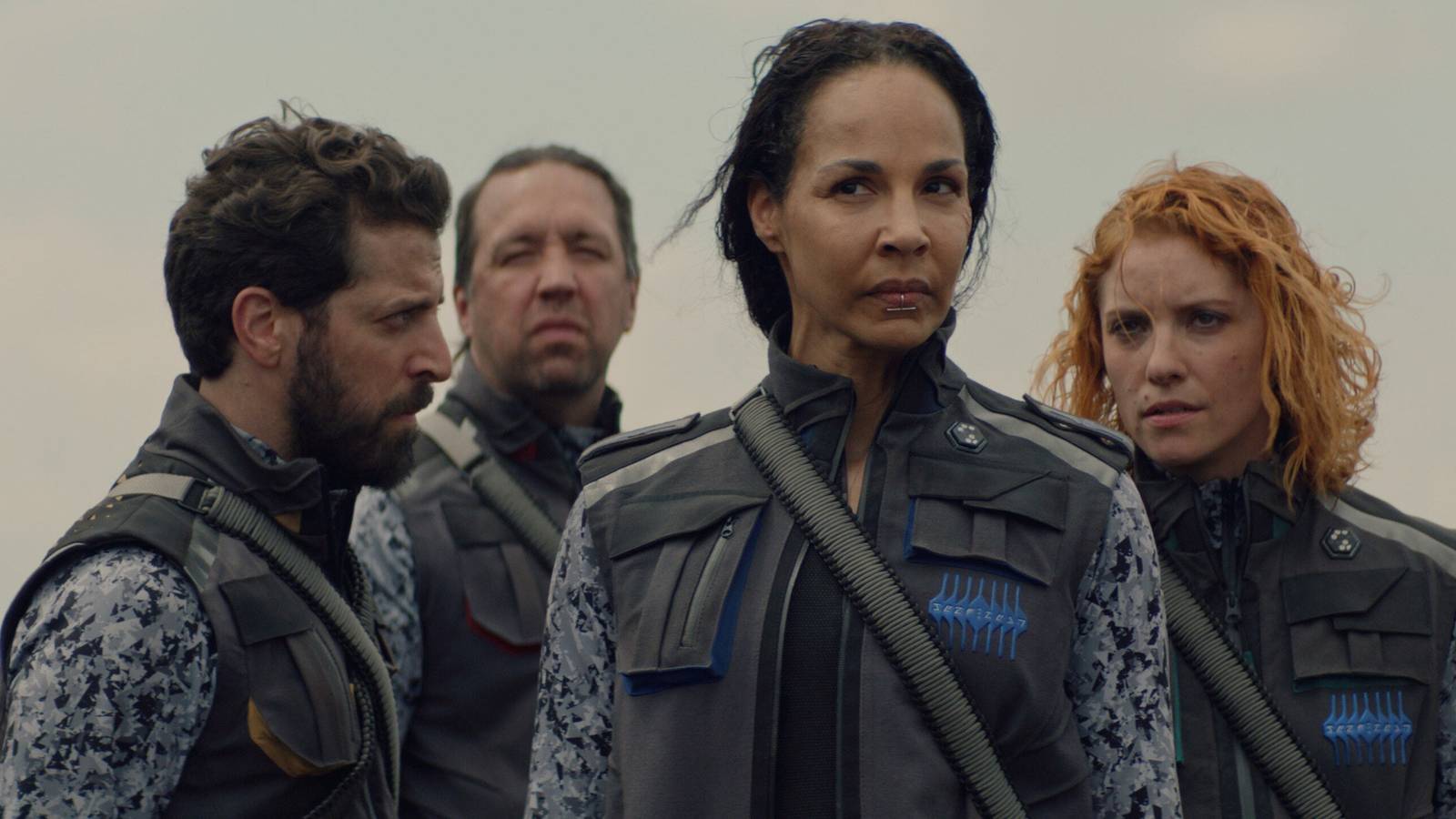 Robot yalnızlığı, neon ışıkları, geleceğin kasveti yükseliyor