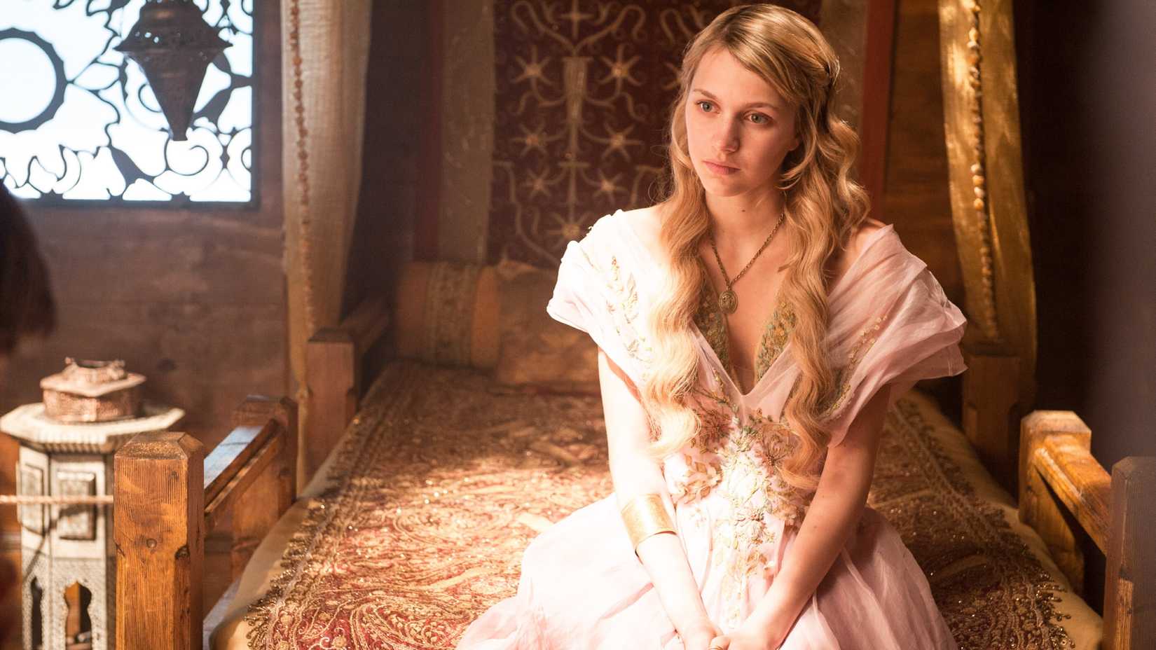 Ejderhalar yükseldi, tahtlar kanla boyandı, efsane doğdu