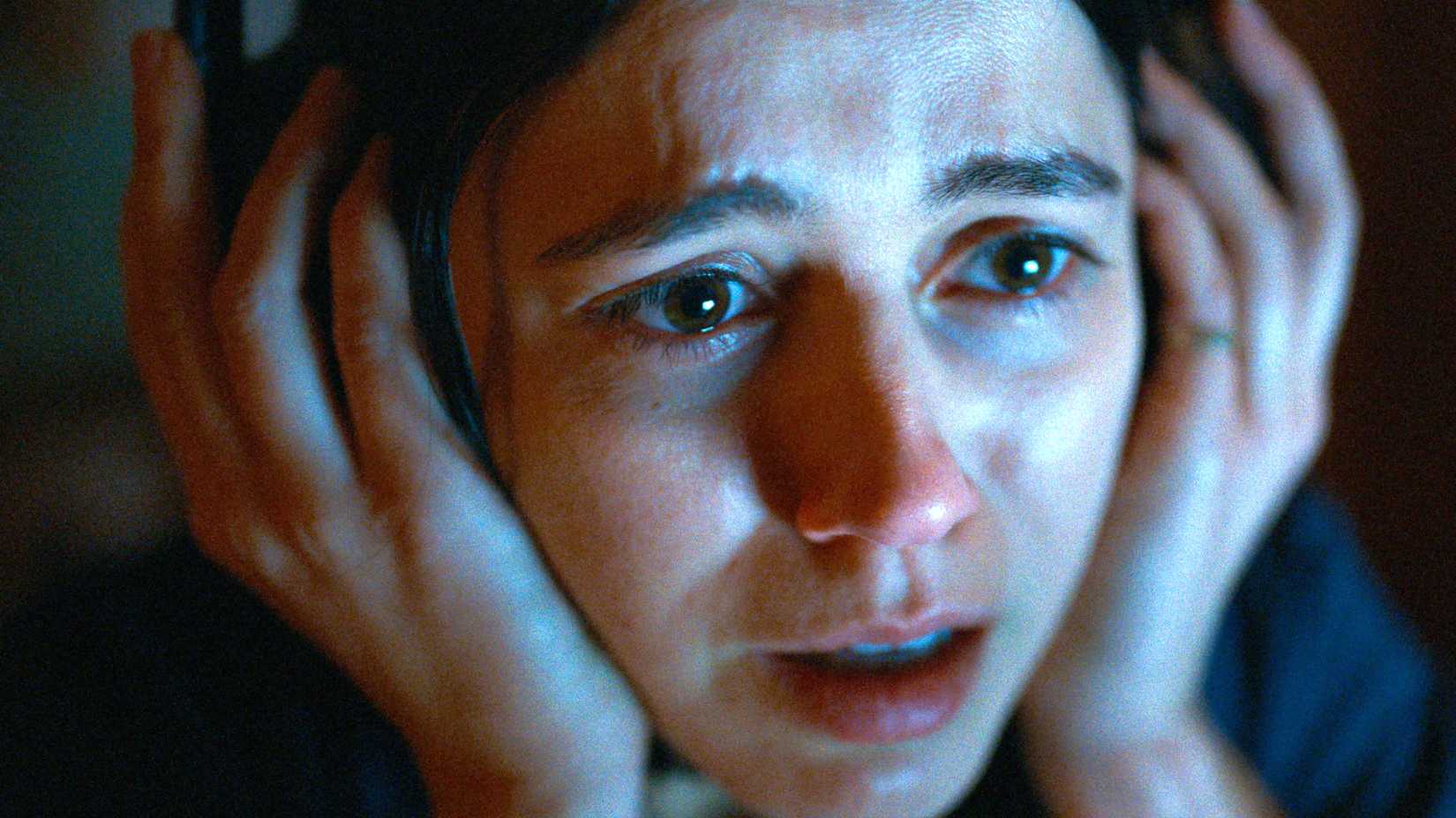 Sesler, gölgeler, gerilim yükseliyor, rahatsız edici bir deneyim