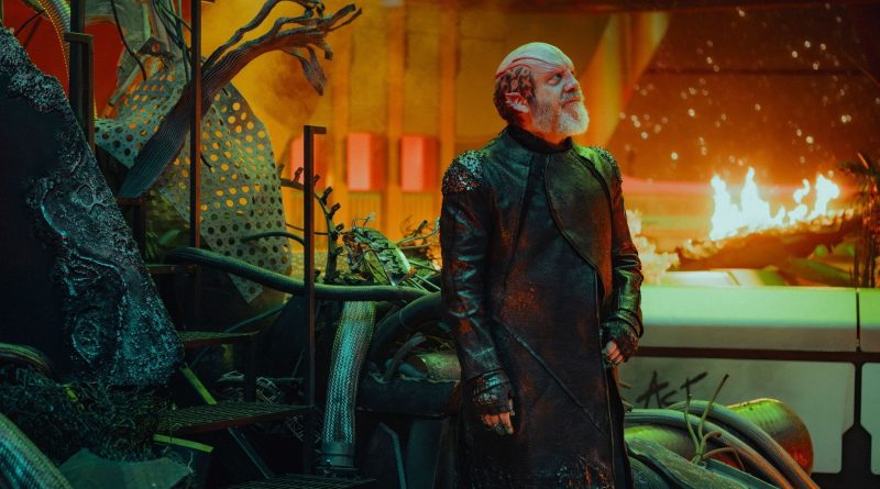 Zeka ve manipülasyonla Star Trek evrenine karanlık bir soluk