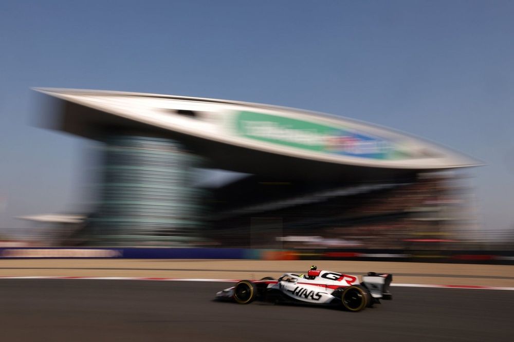 Genç yetenek Bearman, Haas'ta umut vadeden performans sergiliyor