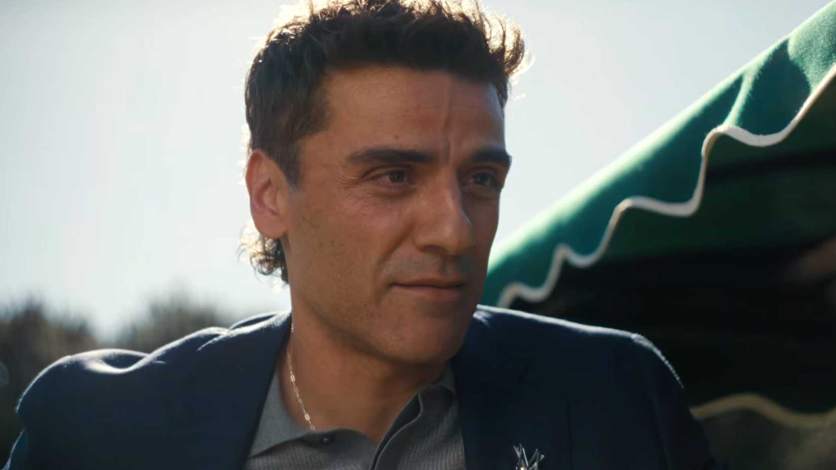 Lüks tatil, zenginler, karmaşa ve beklenmedik olaylar