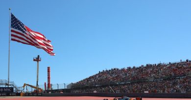 Teknoloji devri, yarış heyecanı, gelecek belirsizliği