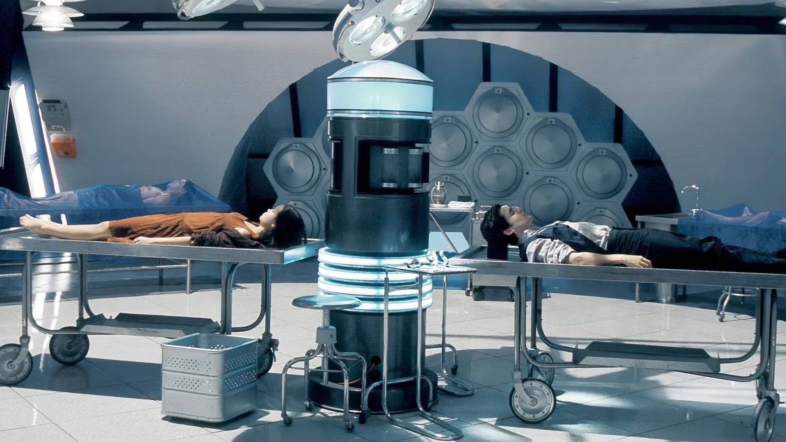 Uzayın romantizmi, unutulmaz karakterler, kaçış hikayesi