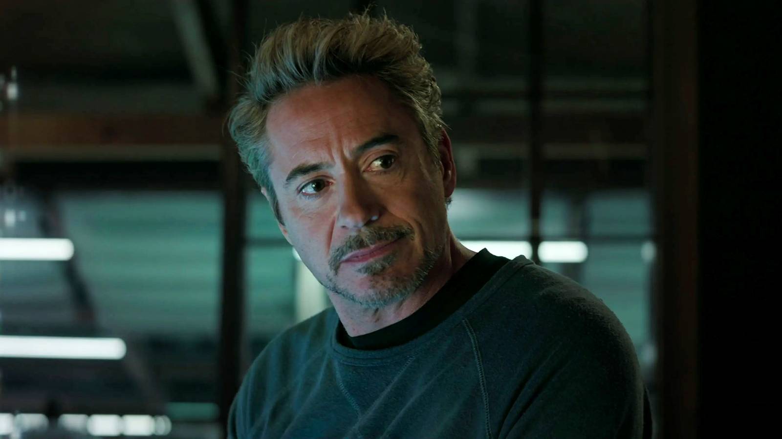 Karanlık sırlar, kahramanlar ve beklenmedik ittifaklar beliriyor