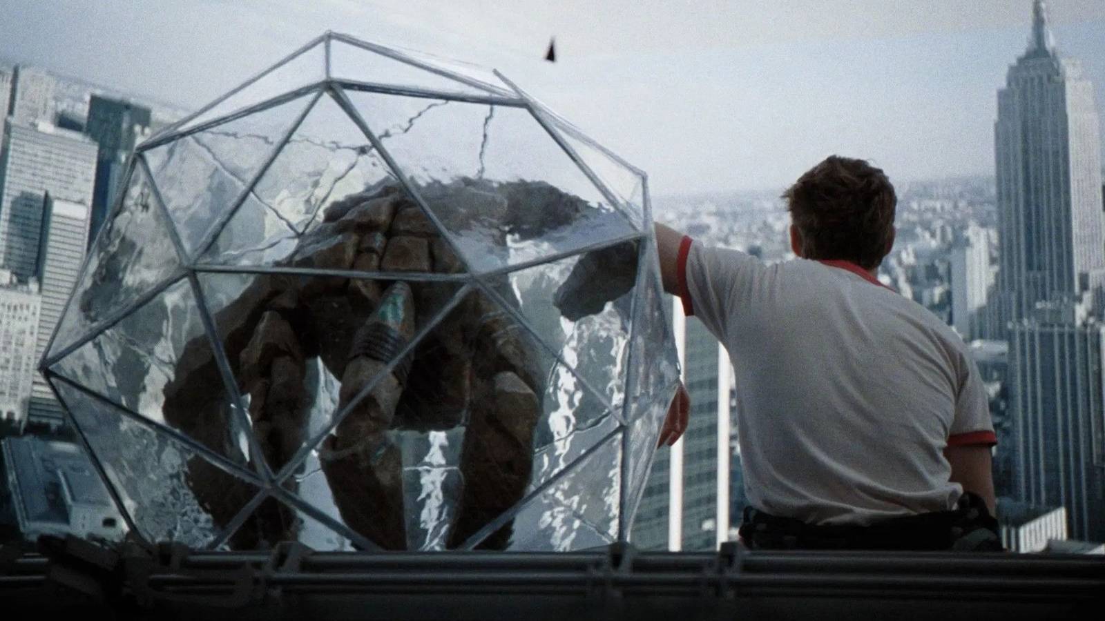 Gökyüzü, dostluk, umut ve beklenmedik veda