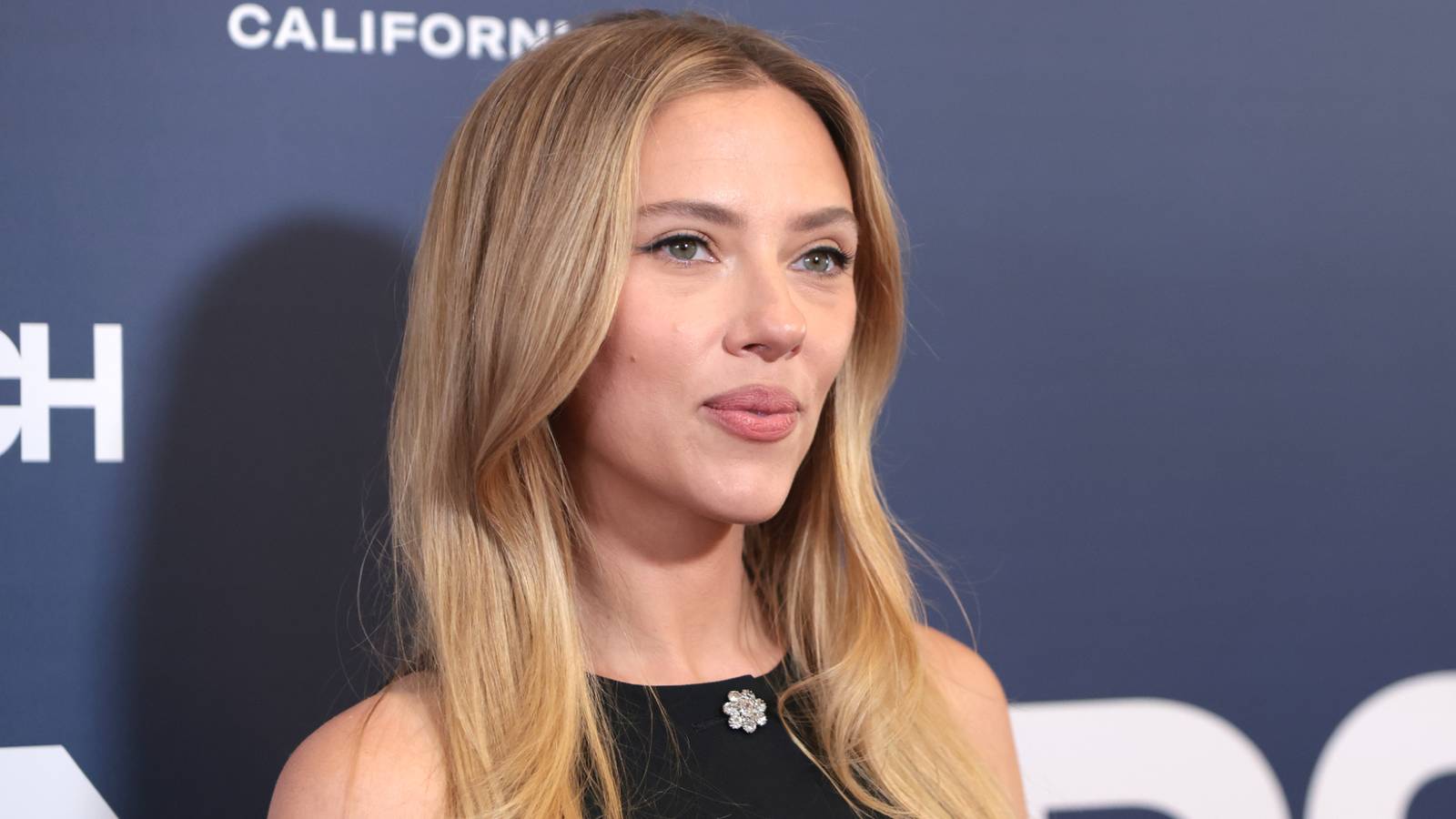 Dinozor heyecanı ekrana damgasını vuruyor, izleyiciler nefes tutuyor