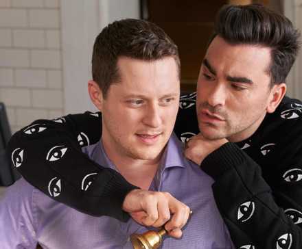 Zeka oyunları, nostalji ve sürükleyici bir atmosfer