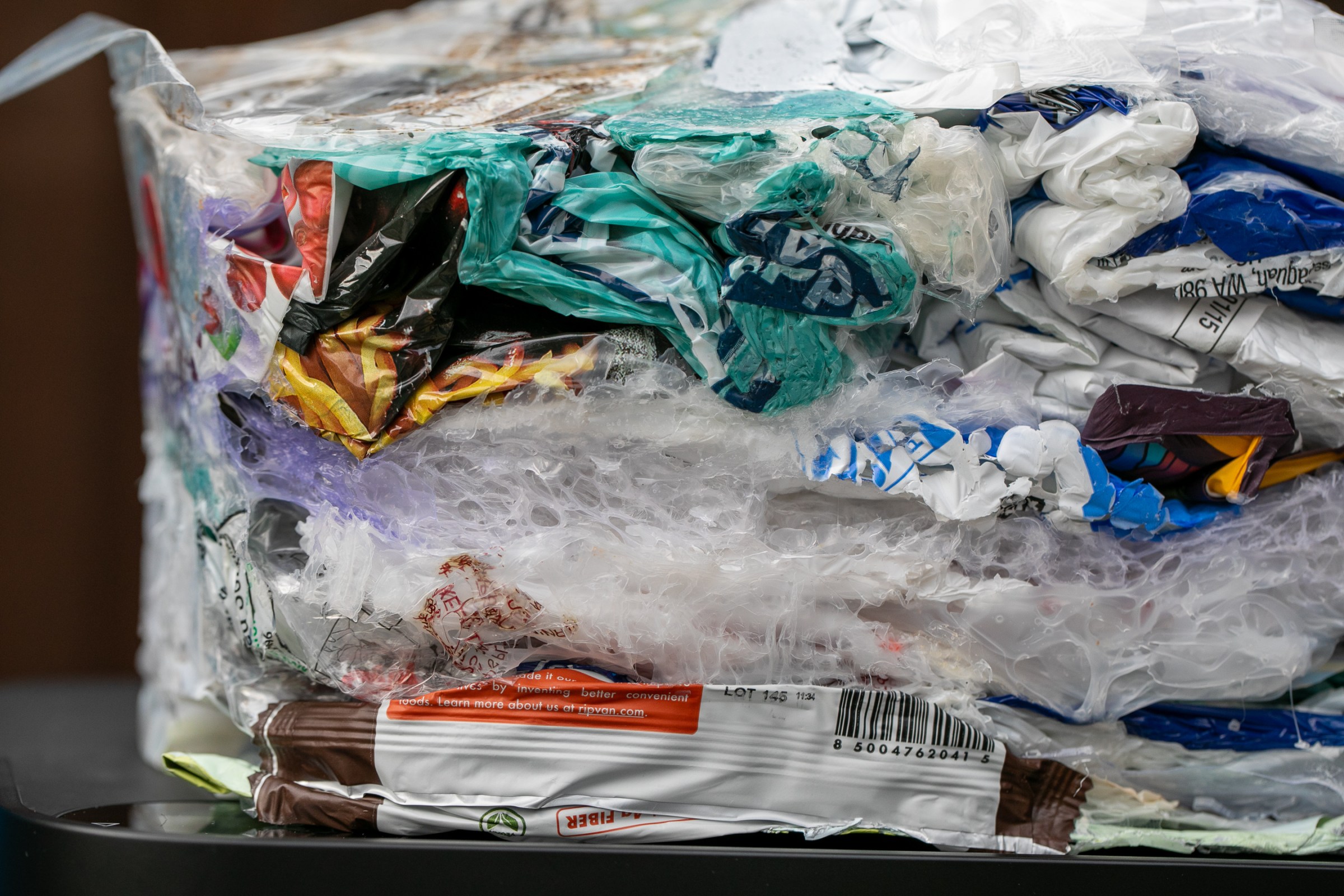 Plastik sorununa çözüm mü, yoksa yeni bir tüketim alışkanlığı mı?