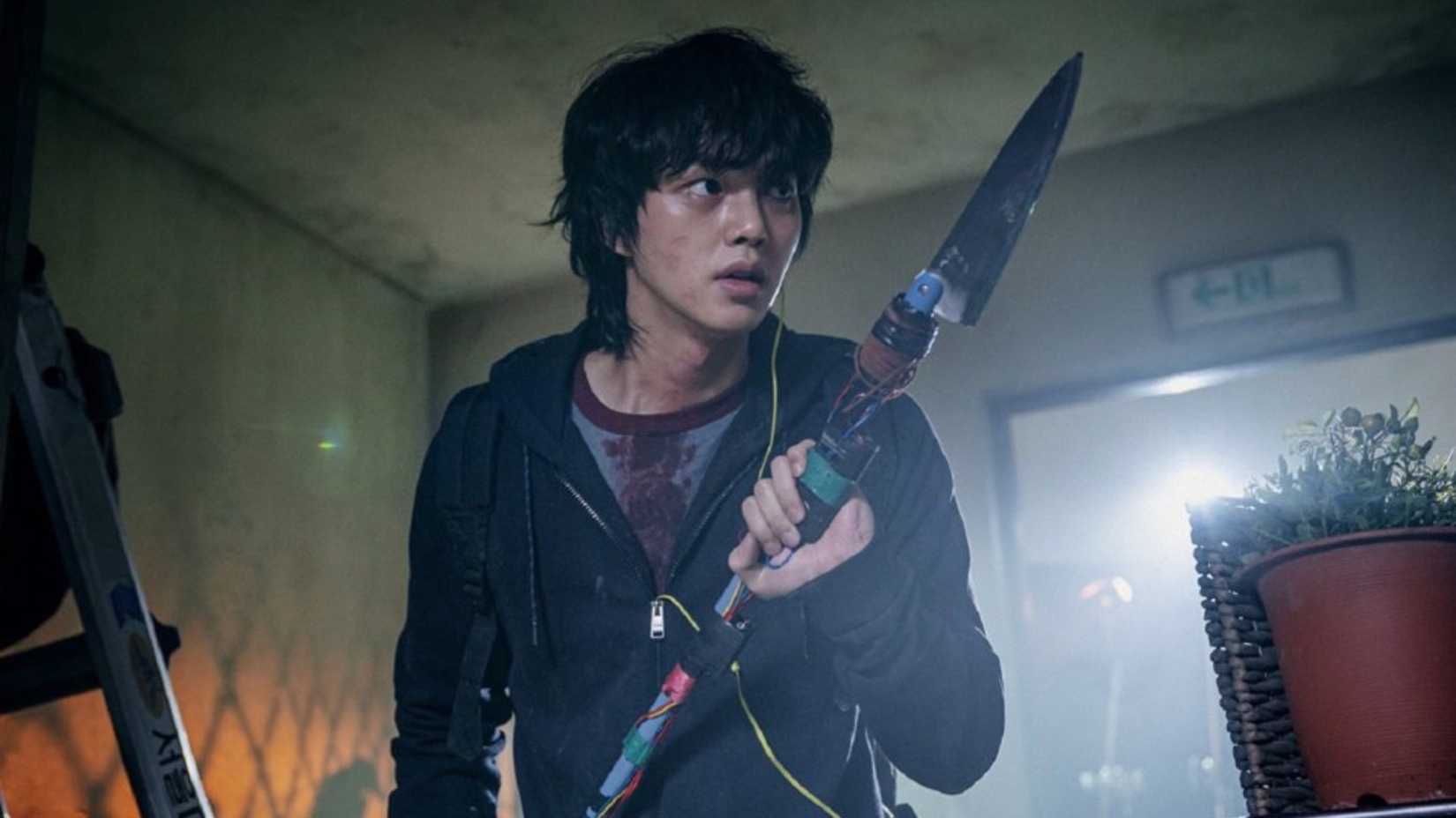 Bağlayıcı hikayeler, renkli karakterler, duygusal derinlik