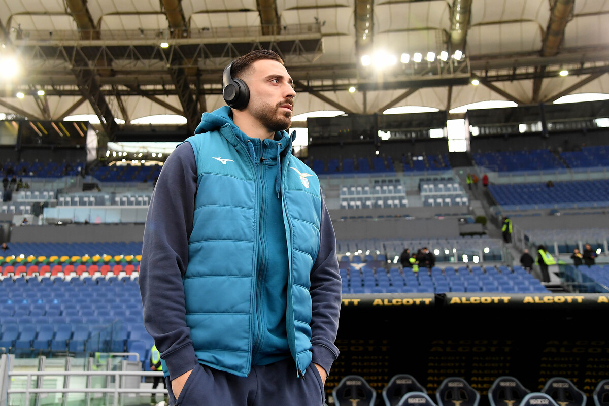 Genç savunmacı transferinde Atletico, Milan'a göz kırptı