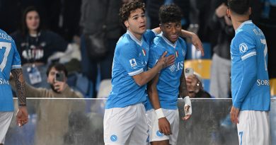 Neapolitano coşkusu: Kilit goller, şampiyonluk umudu yeşerdi!