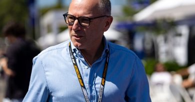 Erken yorumlar, heyecan dorukta, gelecek belirsiz