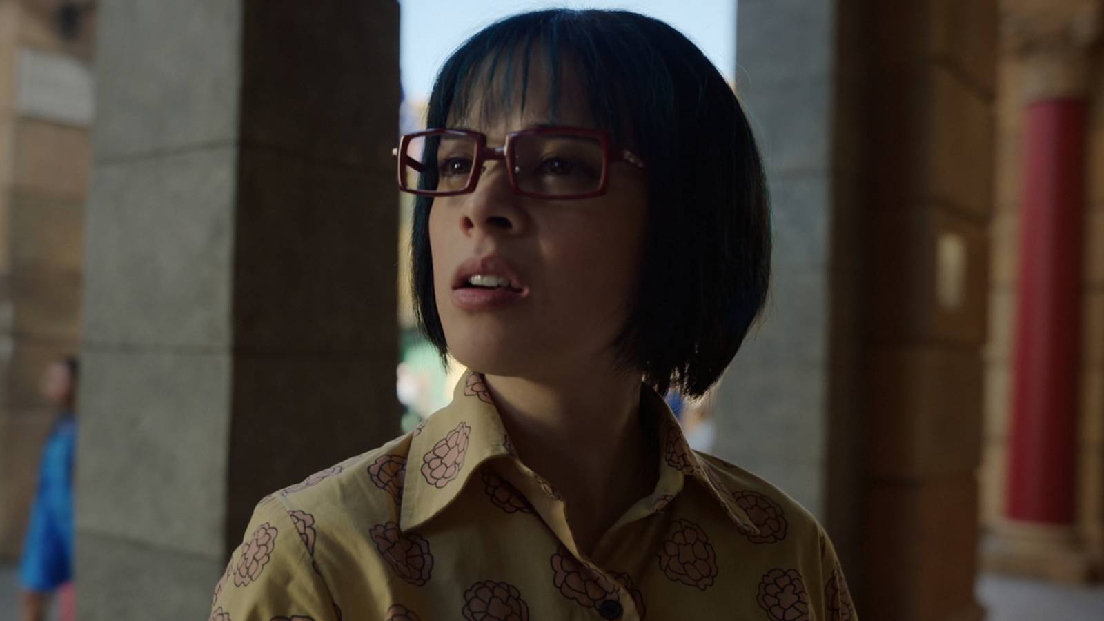 Geçmiş yankıları, benzer yüzler, gizemli bağlantılar beliriyor