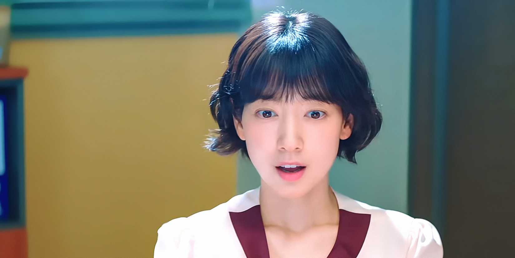 Gizemli ajan, aşk ve entrika dorukta!