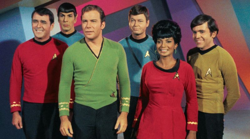 Yıldızlararası macera, keşif, farklı dünyalar, heyecan verici hikayeler